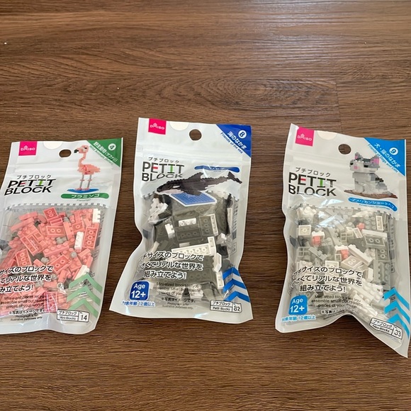 3 Daiso Petit Block Flamingo, Orca, American Shorthair Cat NWT - Picture 1 of 2